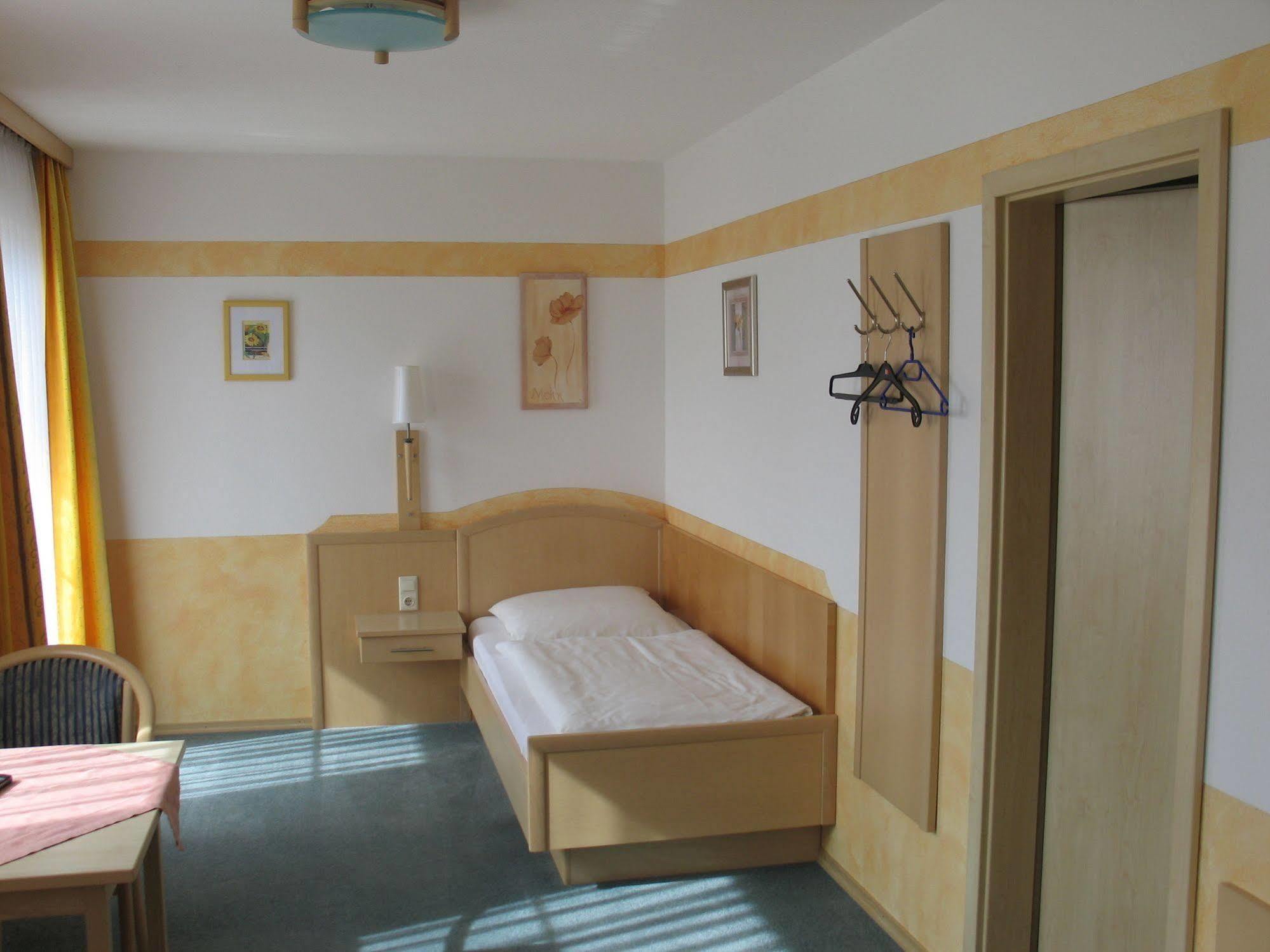 Hotel Garni Hopfengold Волнзах Екстериор снимка