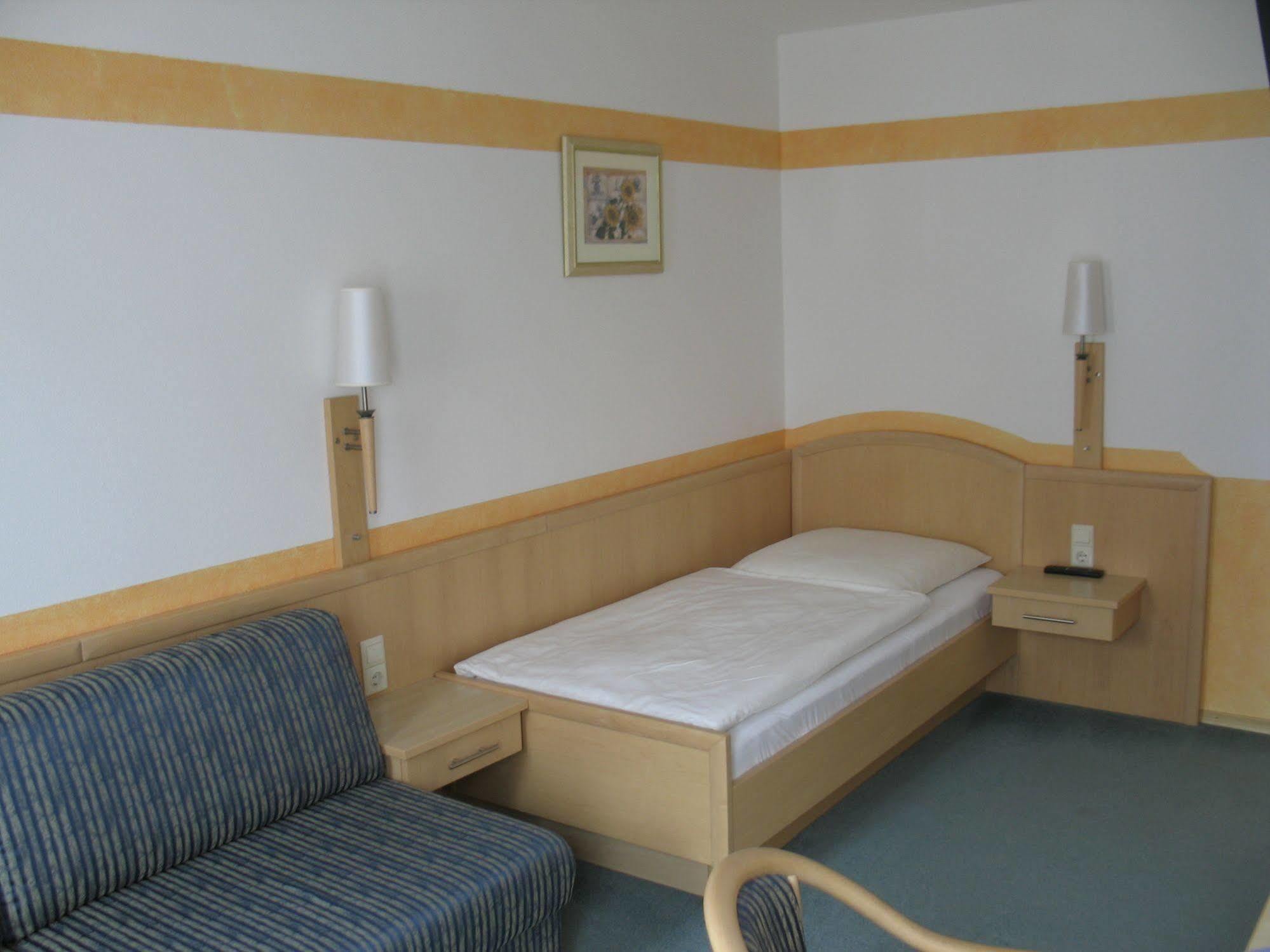 Hotel Garni Hopfengold Волнзах Екстериор снимка