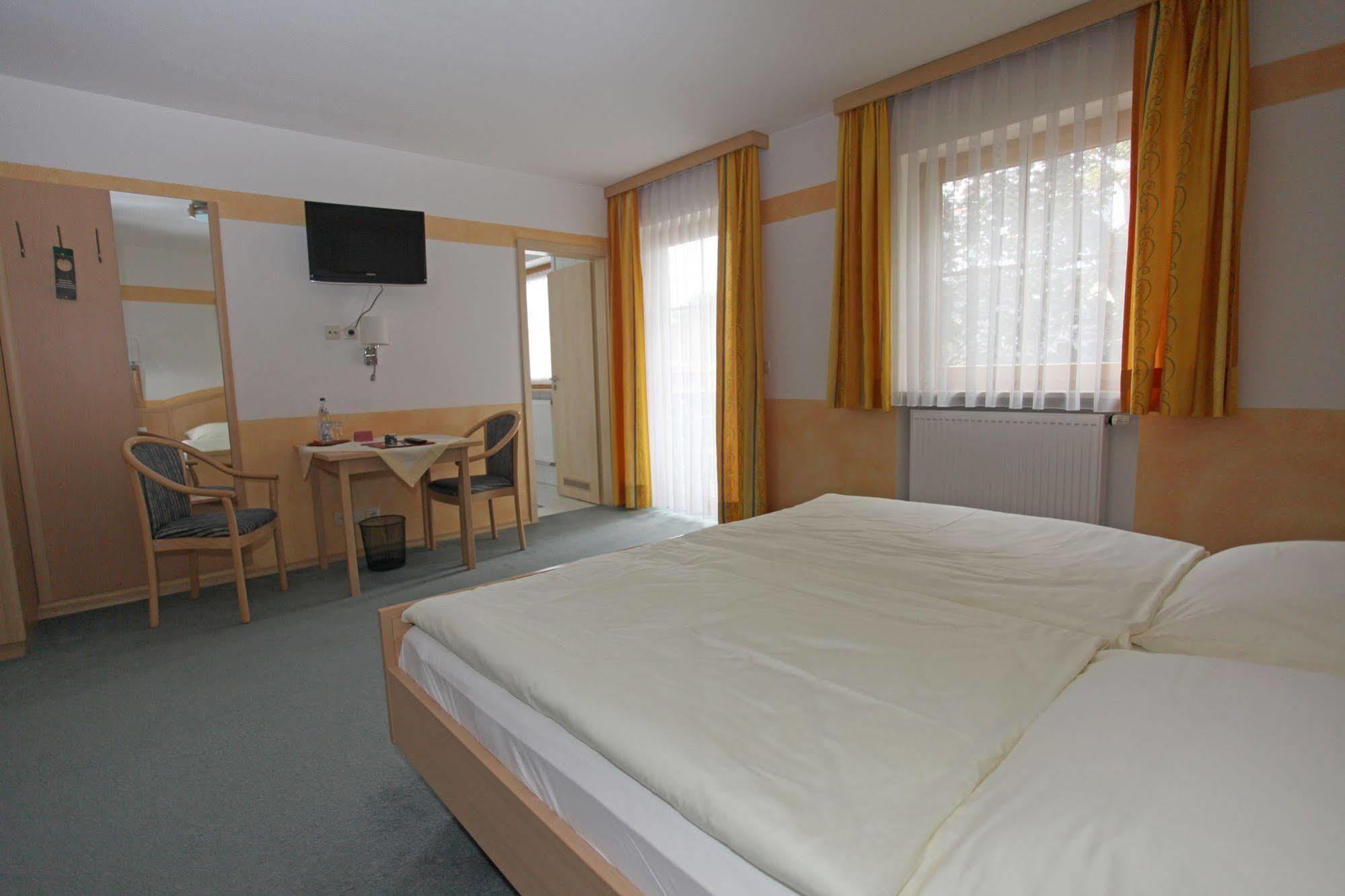 Hotel Garni Hopfengold Волнзах Екстериор снимка